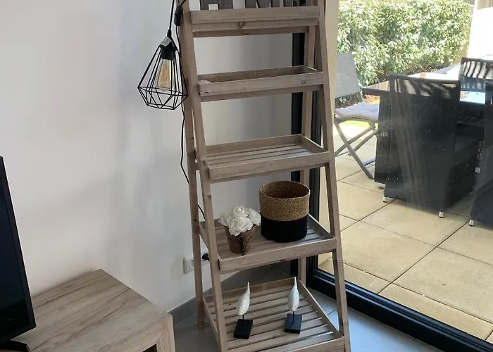 T2 - Rez-de-jardin, Proche Et Commerces 公寓 *