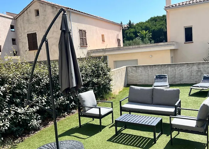 T2 - Rez-de-jardin, Proche Et Commerces 公寓 *